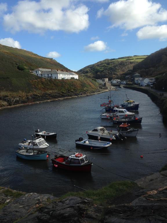 The Old Coach House Hotel Boscastle Exterior photo